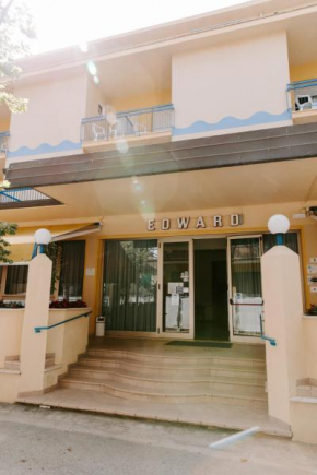 Гостиница Hotel Edward  Беллариа-Иджеа Марина